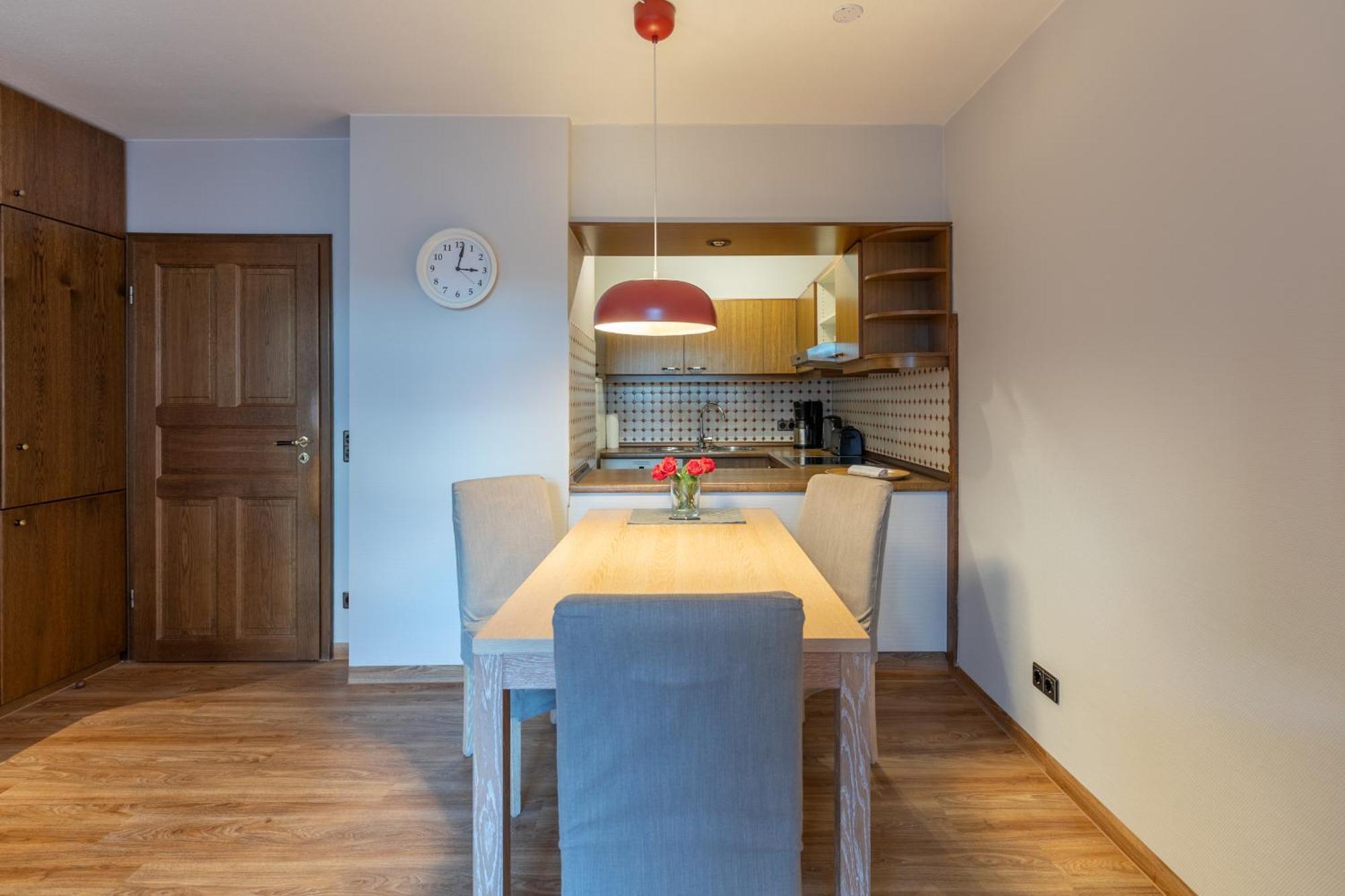 Ferienwohnung Lutte Stuuv Husum  Exterior foto