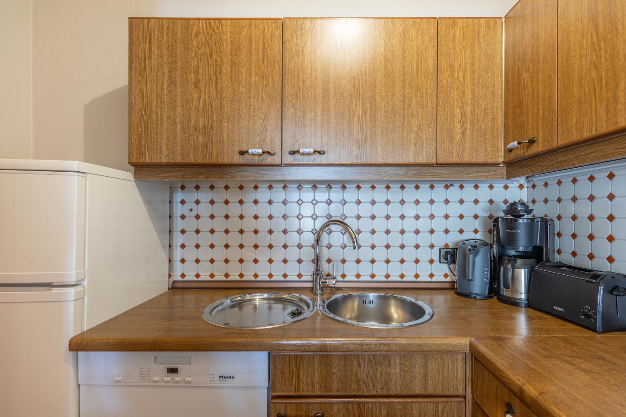Ferienwohnung Lutte Stuuv Husum  Exterior foto